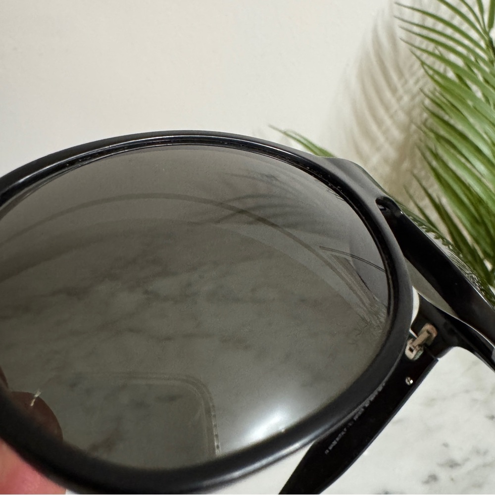 Valentino Sunglasses Women’s - Picture 8 of 12